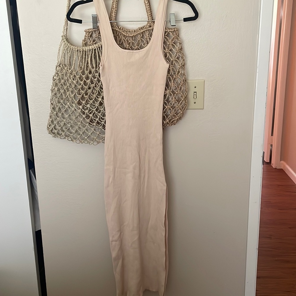 Ribbed midi dress- XS
